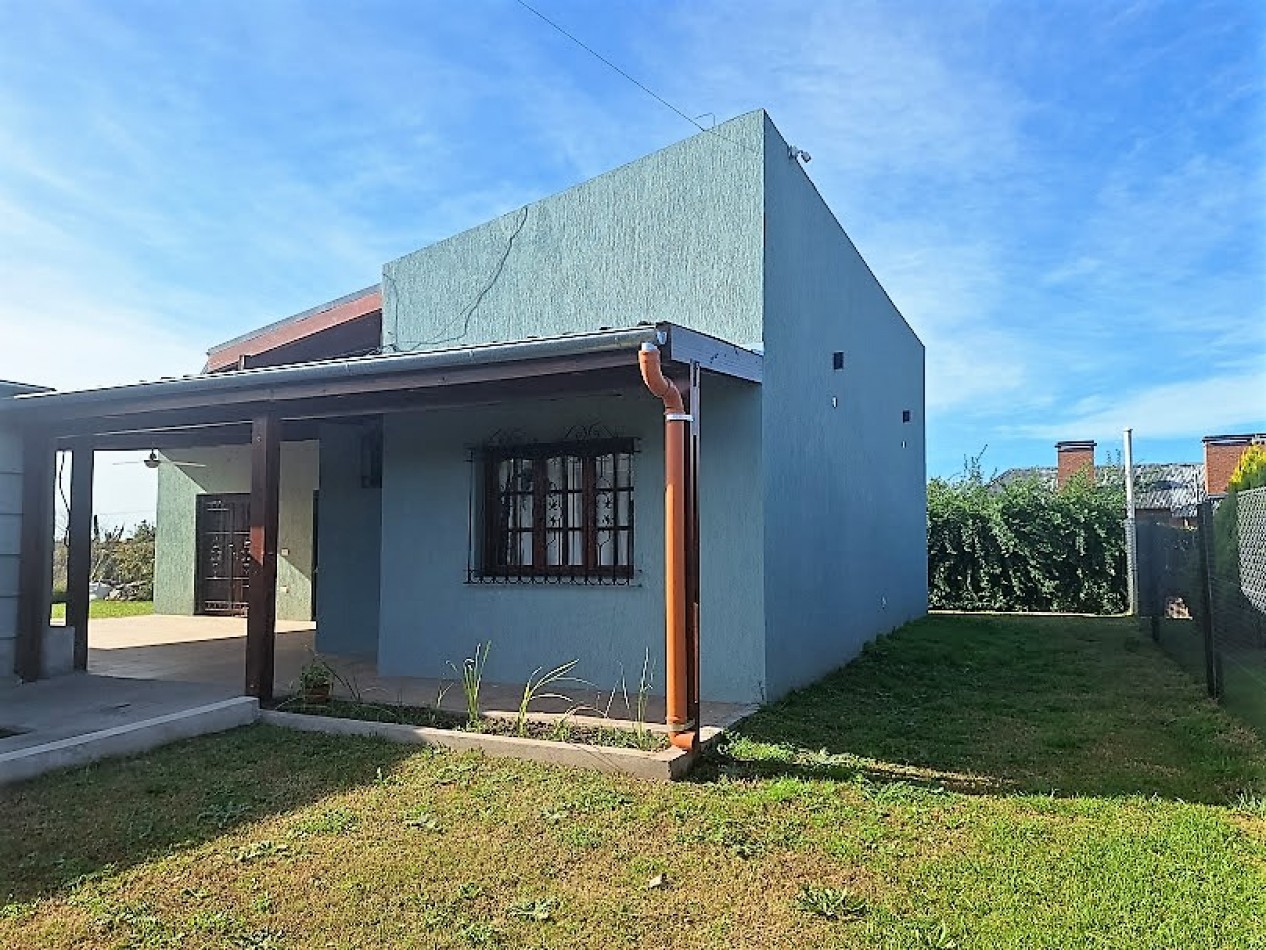 CASA A ESTRENAR MAS DOS GALPONES A LA VENTA