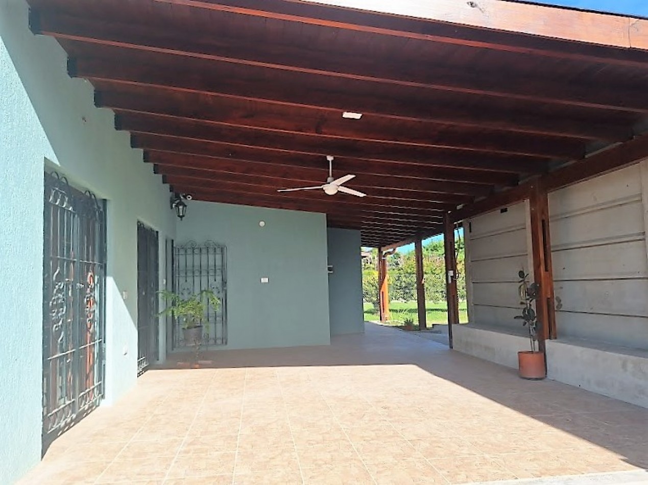 CASA A ESTRENAR MAS DOS GALPONES A LA VENTA