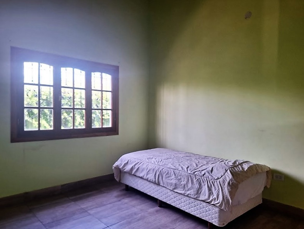 CASA A ESTRENAR MAS DOS GALPONES A LA VENTA