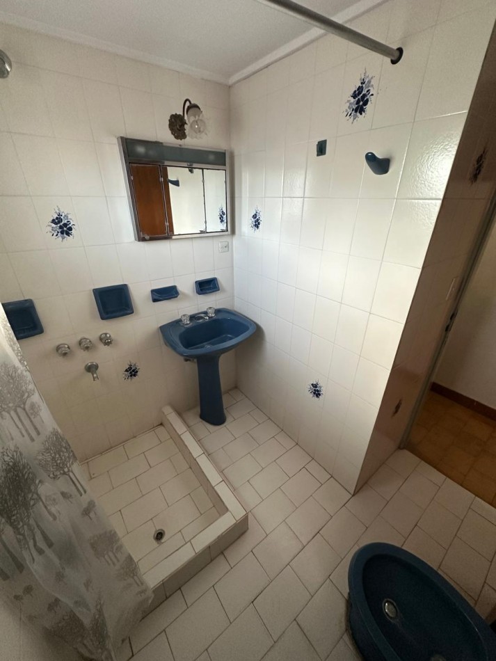 VENTA CASA EN ZONA CENTRO VILLA GESELL