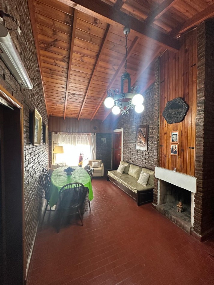 VENTA CASA EN ZONA CENTRO VILLA GESELL