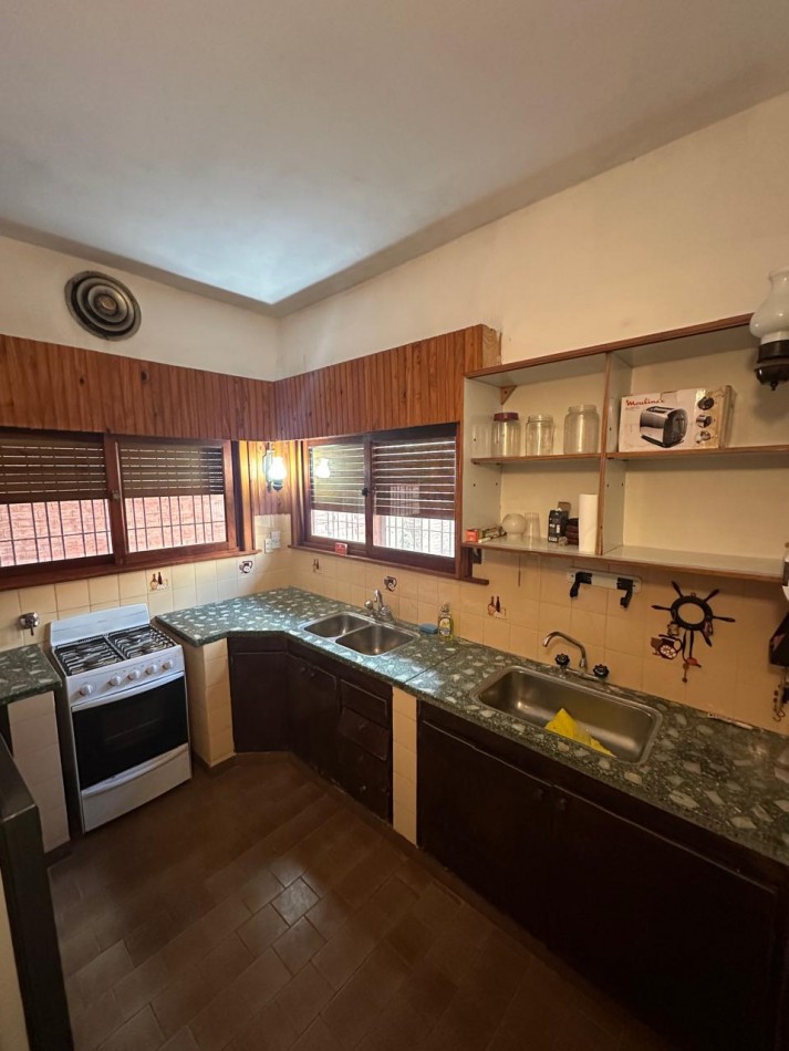 VENTA CASA EN ZONA CENTRO VILLA GESELL
