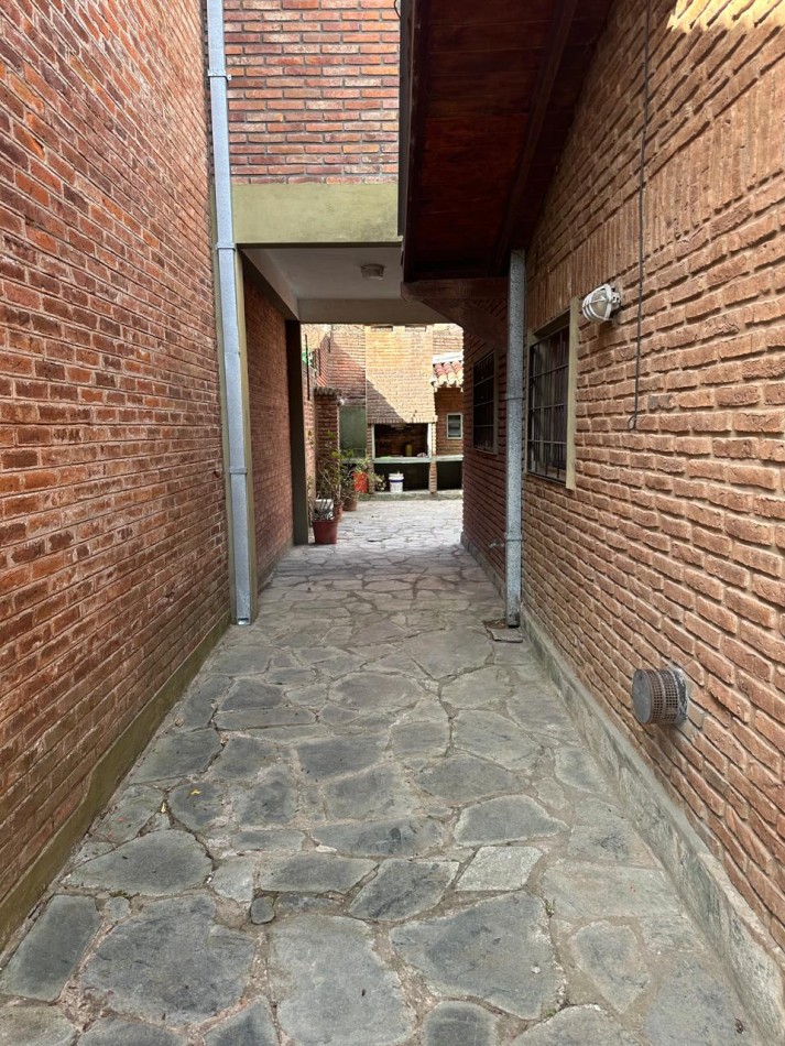 VENTA CASA EN ZONA CENTRO VILLA GESELL