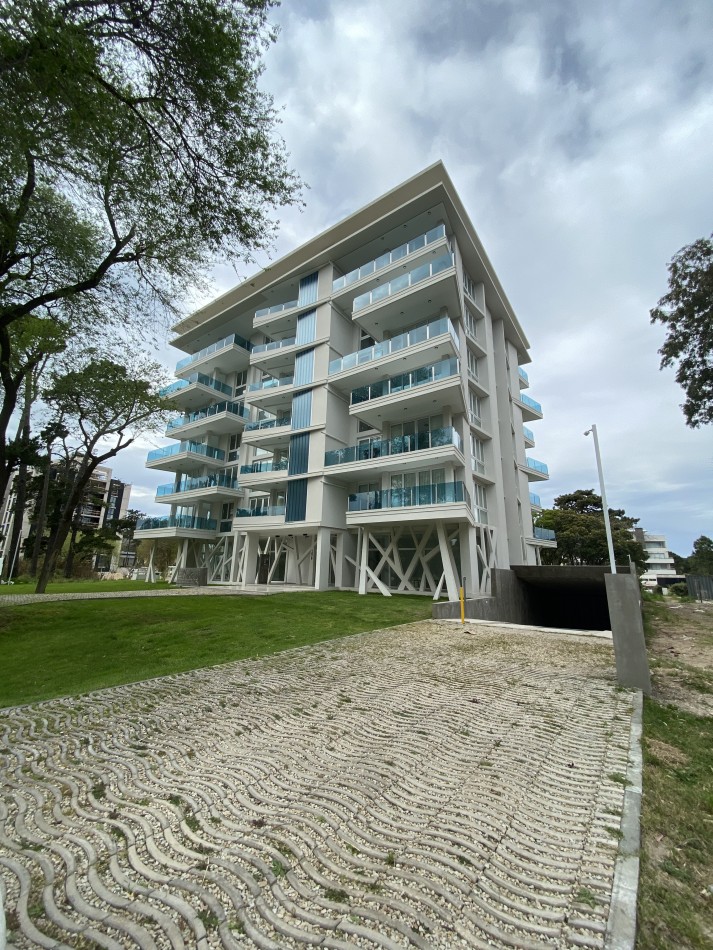Departamento (5E)- NESTING PINAMAR (Contrafrente)