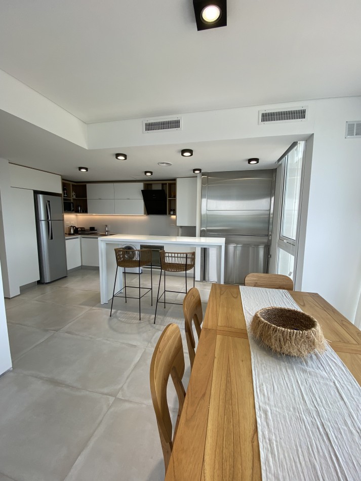 Departamento (5E)- NESTING PINAMAR (Contrafrente)