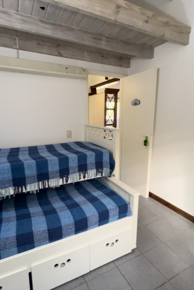 PINAMAR - EN VENTA - DEPARTAMENTO EN PH EN VALLE FERTIL DOS DORMITORIOS CON QUINCHO CUBIERTO