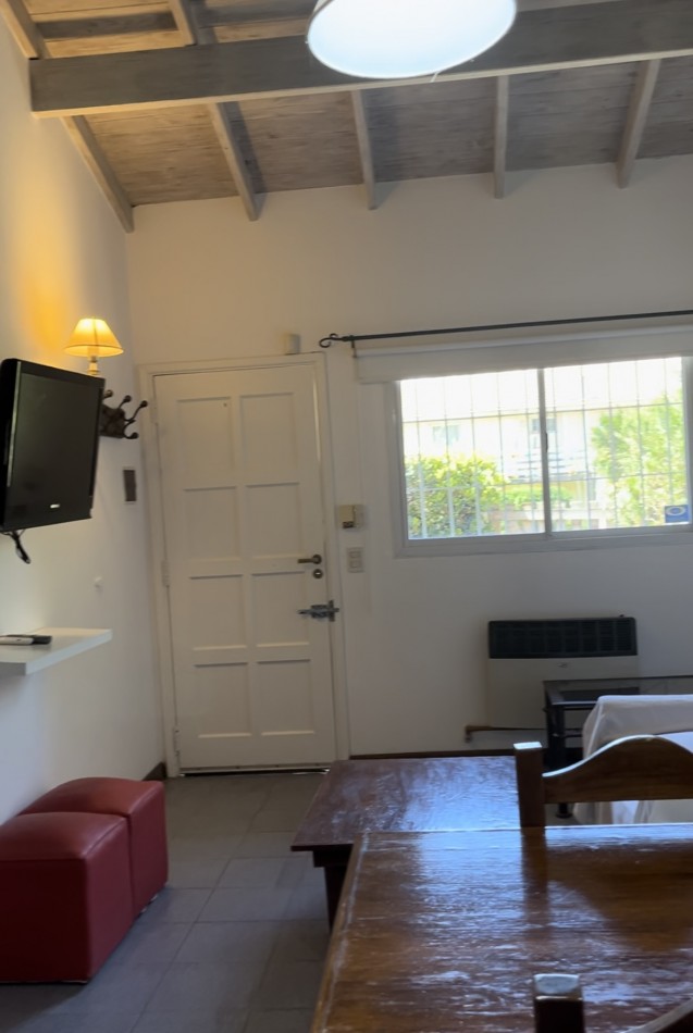PINAMAR - EN VENTA - DEPARTAMENTO EN PH EN VALLE FERTIL DOS DORMITORIOS CON QUINCHO CUBIERTO
