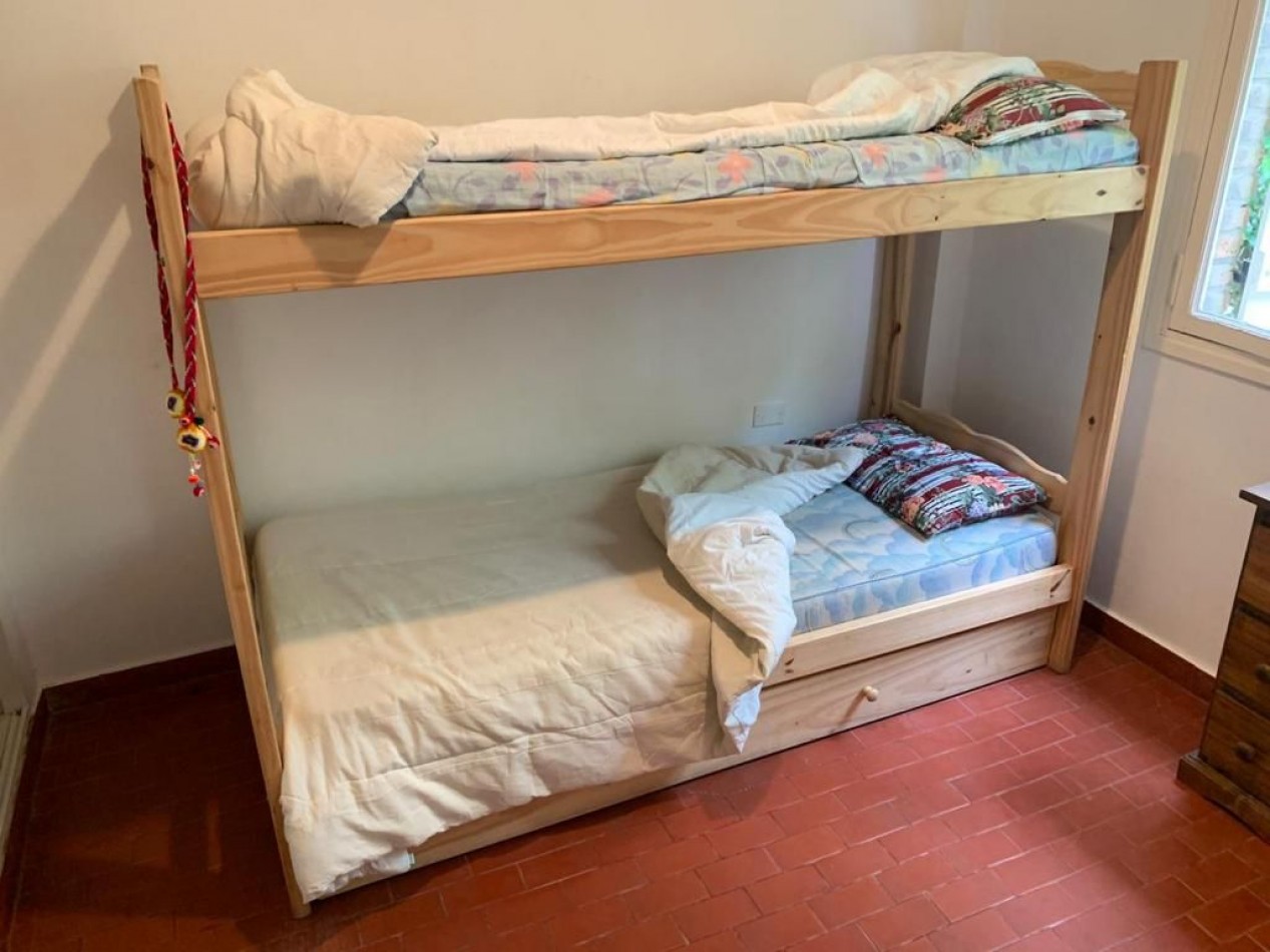Departamento en Duplex. en Pinamar, en estado y ubicacion muy buena