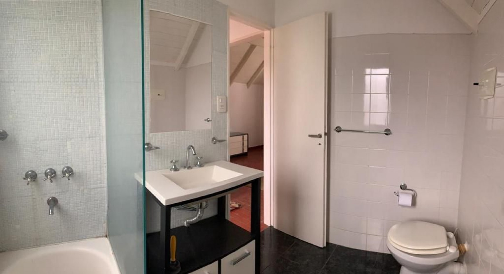 Departamento en Duplex. en Pinamar, en estado y ubicacion muy buena