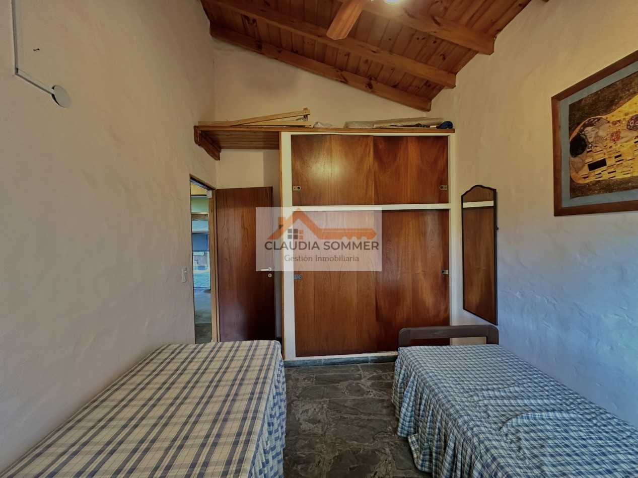 COMODA CASA A POCAS CUADRAS DEL MAR Y DEL CENTRO DE VALERIA DEL MAR