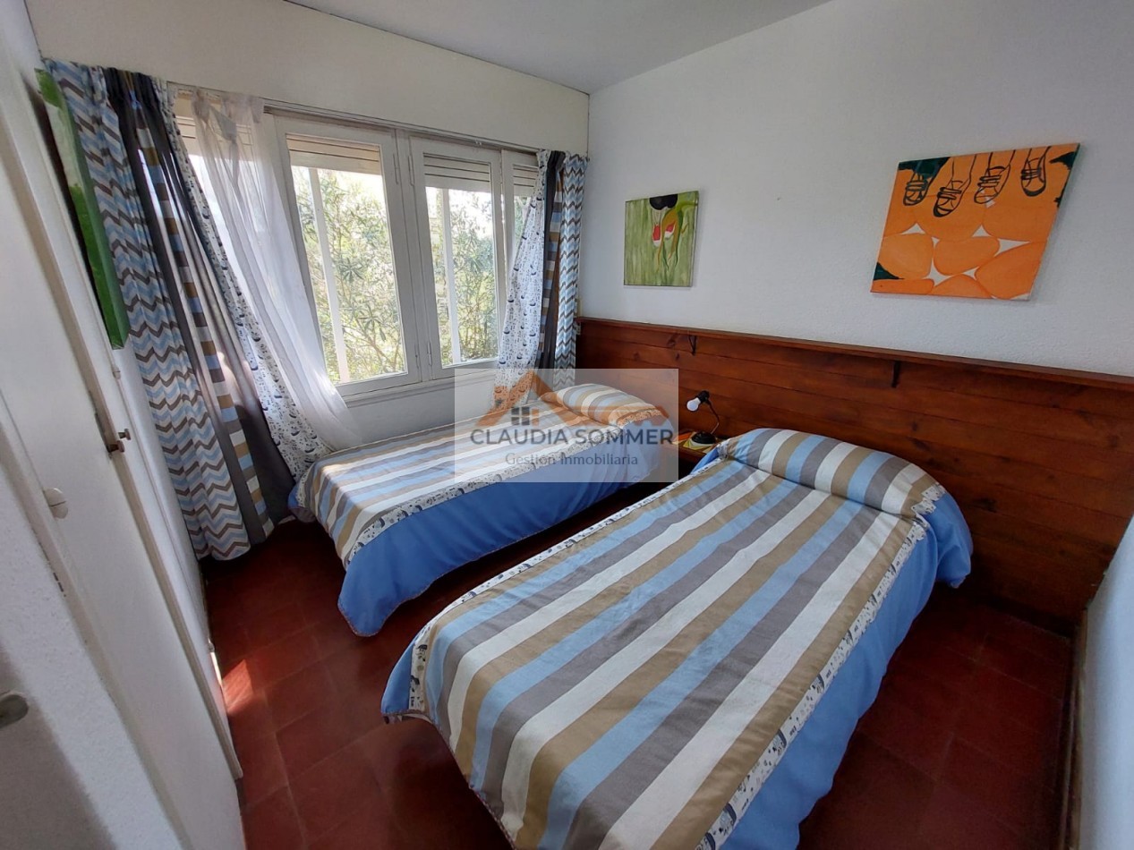 BAJAMOS EL PRECIO !!!! HERMOSA CASA CERCA DE LA PLAYA Y DEL CENTRO EN PINAMAR