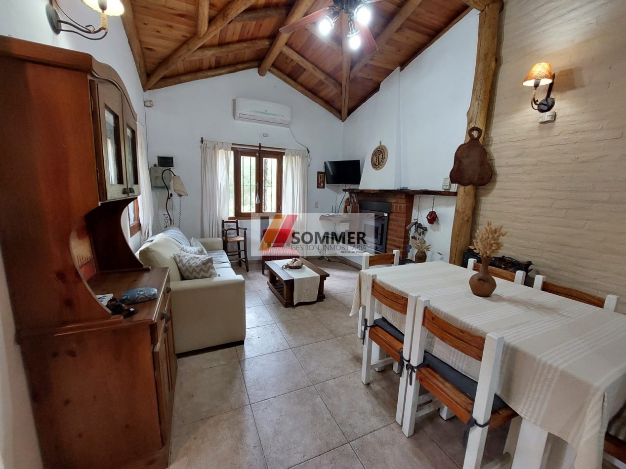 CASA EN MAR AZUL- VILLA GESELL-