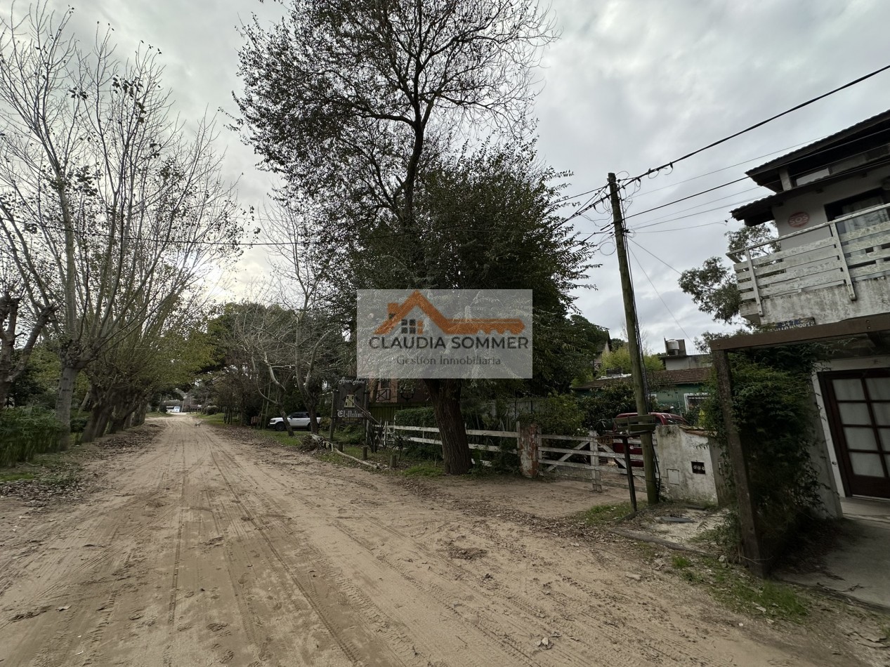 VENDO LOTE MULTIFAMILIAR / HOTELERO EN EL CENTRO DE VALERIA DEL MAR- PERMUTA PARCIAL-