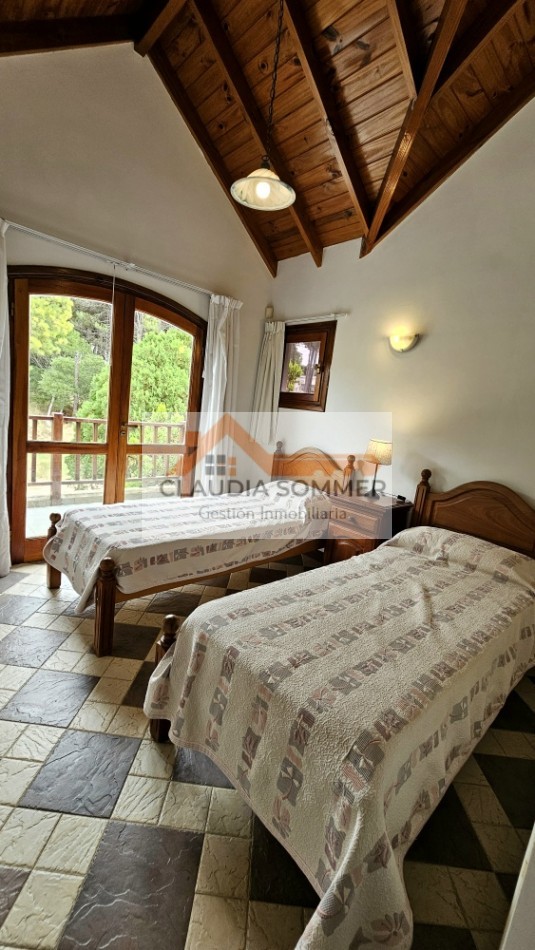 PINAMAR NORTE CHALET TRADICIONAL A SOLO 200 METROS DEL MAR
