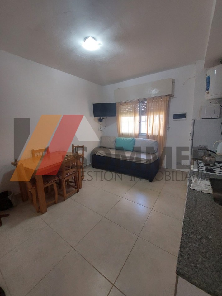 RETASADO DEPARTAMENTO EN PLANTA BAJA DE DOS AMBIENTES A METROS DEL MAR