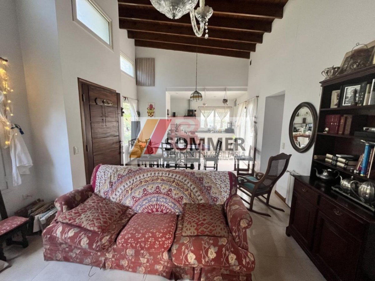 MODERNA CASA EN VENTA