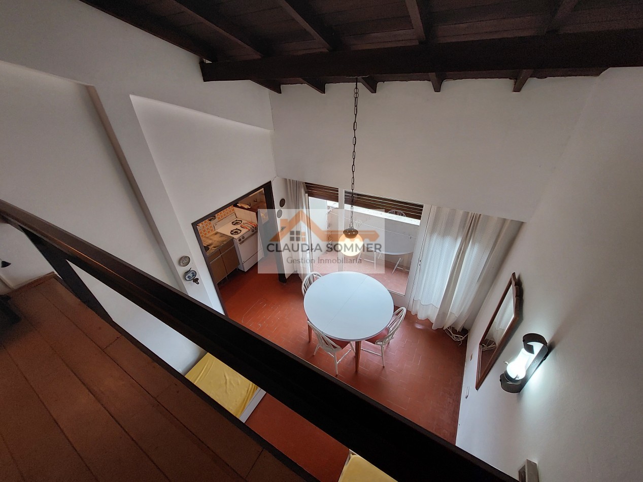 DEPARTAMENTO A 1 CUADRA DEL MAR