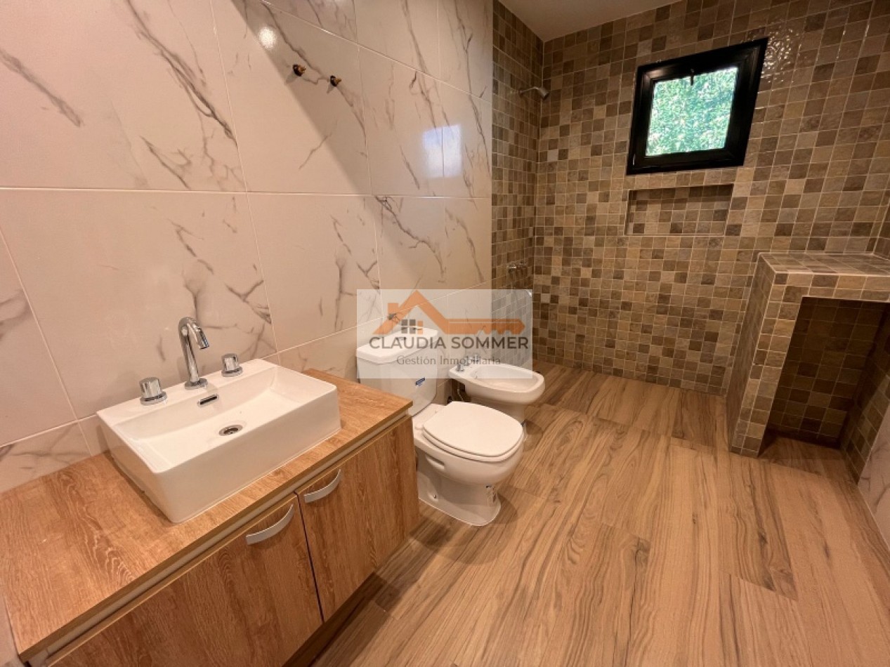 Casa a estrenar en Valeria del Mar a 400 metros del Mar