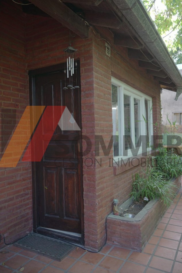 VENTA/PERMUTA ENCANTADORA CASA EN OSTENDE