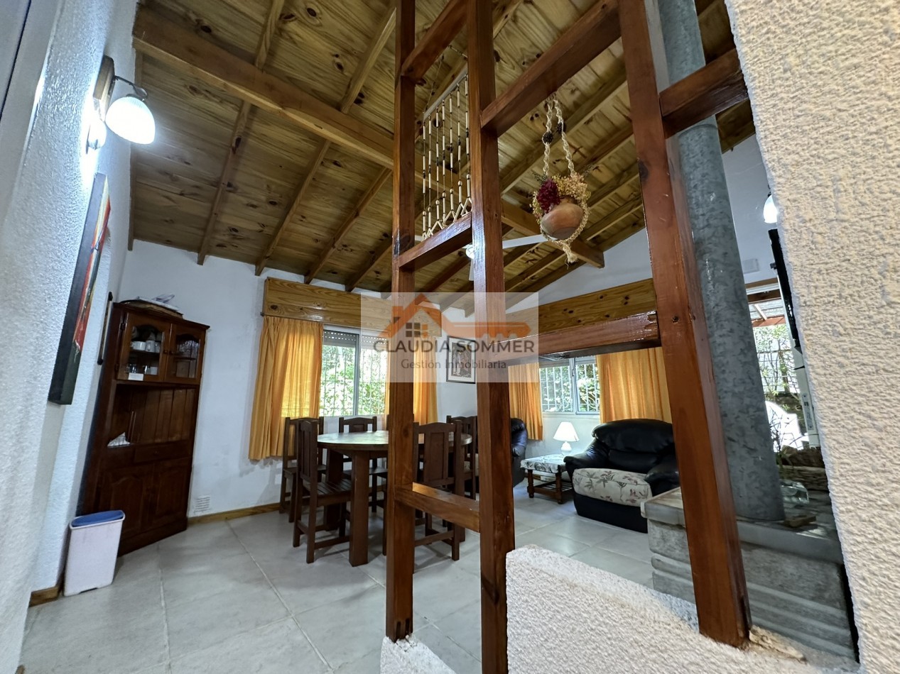 DOS CASAS IDEAL INVERSION PARA RENTA !!!! PROPIEDAD MULTIFAMILIAR - EXCELENTE UBICACION Y ESTADO -