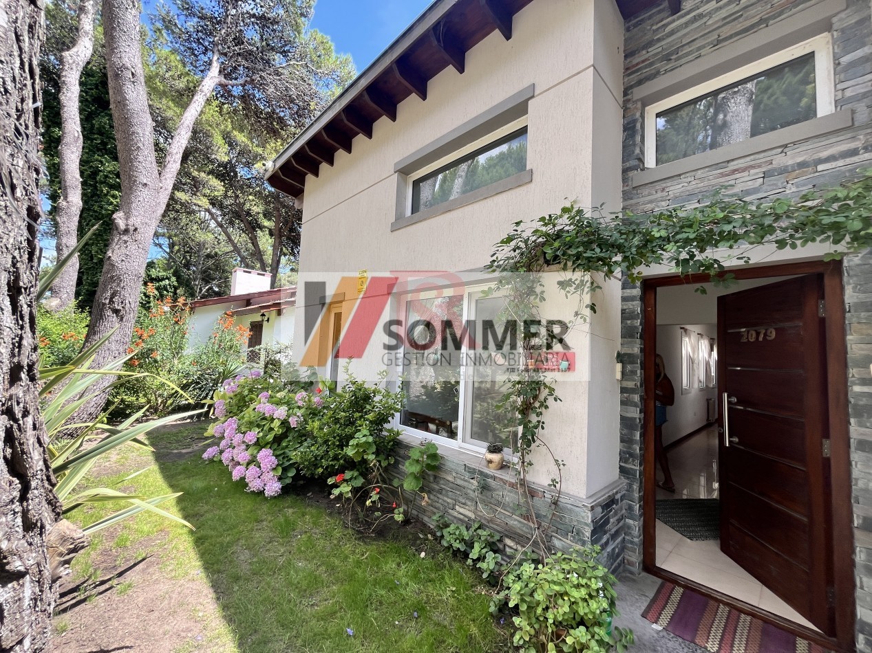 MODERNA CASA EN VENTA