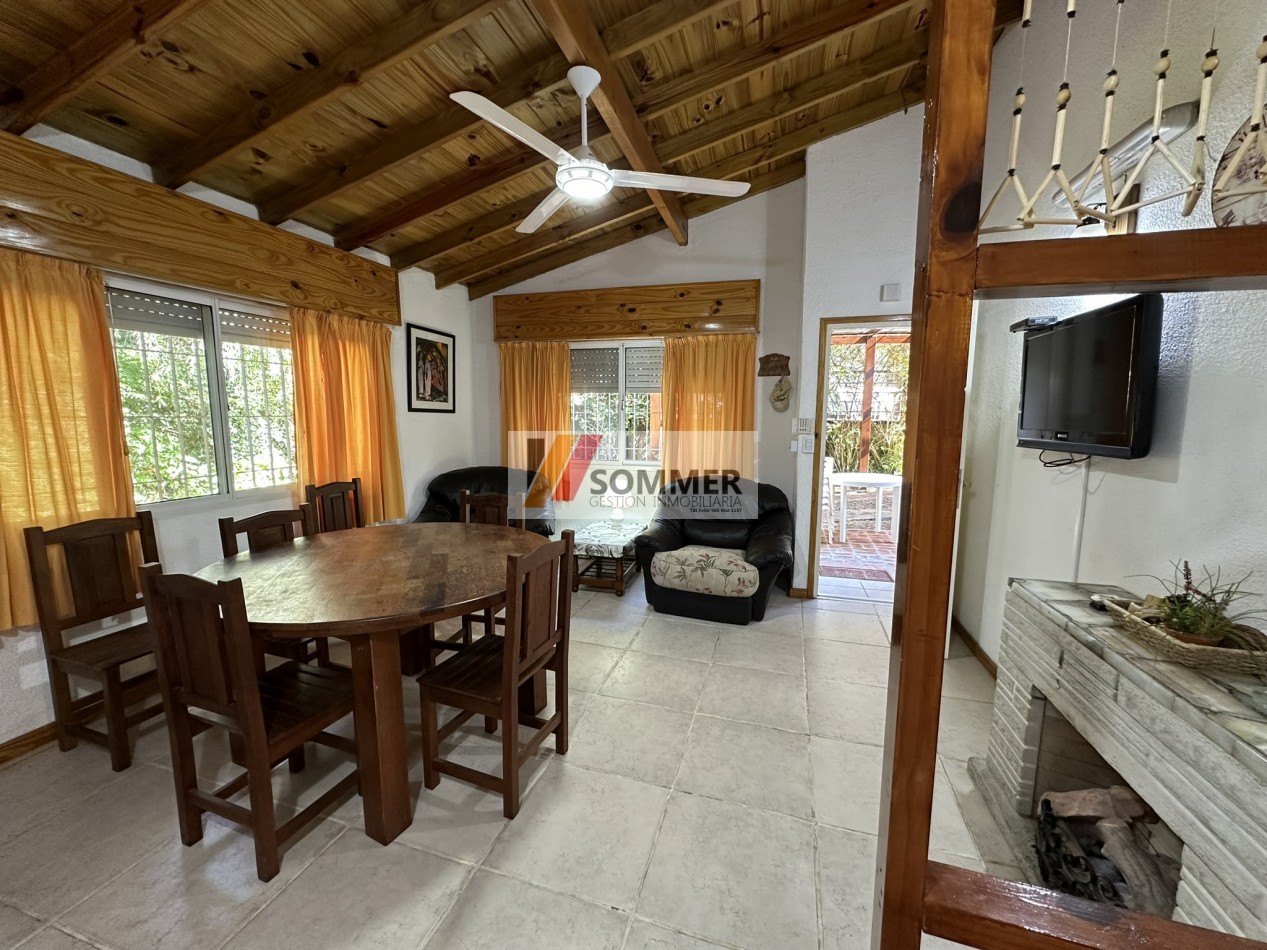 DOS CASAS IDEAL INVERSION PARA RENTA !!!! PROPIEDAD MULTIFAMILIAR - EXCELENTE UBICACION Y ESTADO -