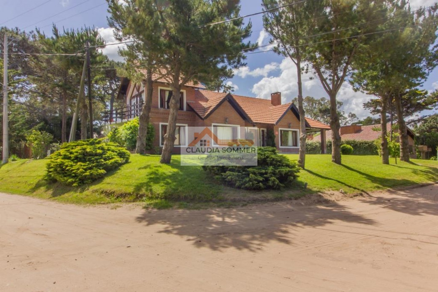 CASA CERCA DEL MAR- CALIDAD Y FUNCIONALIDAD GARANTIZADO-