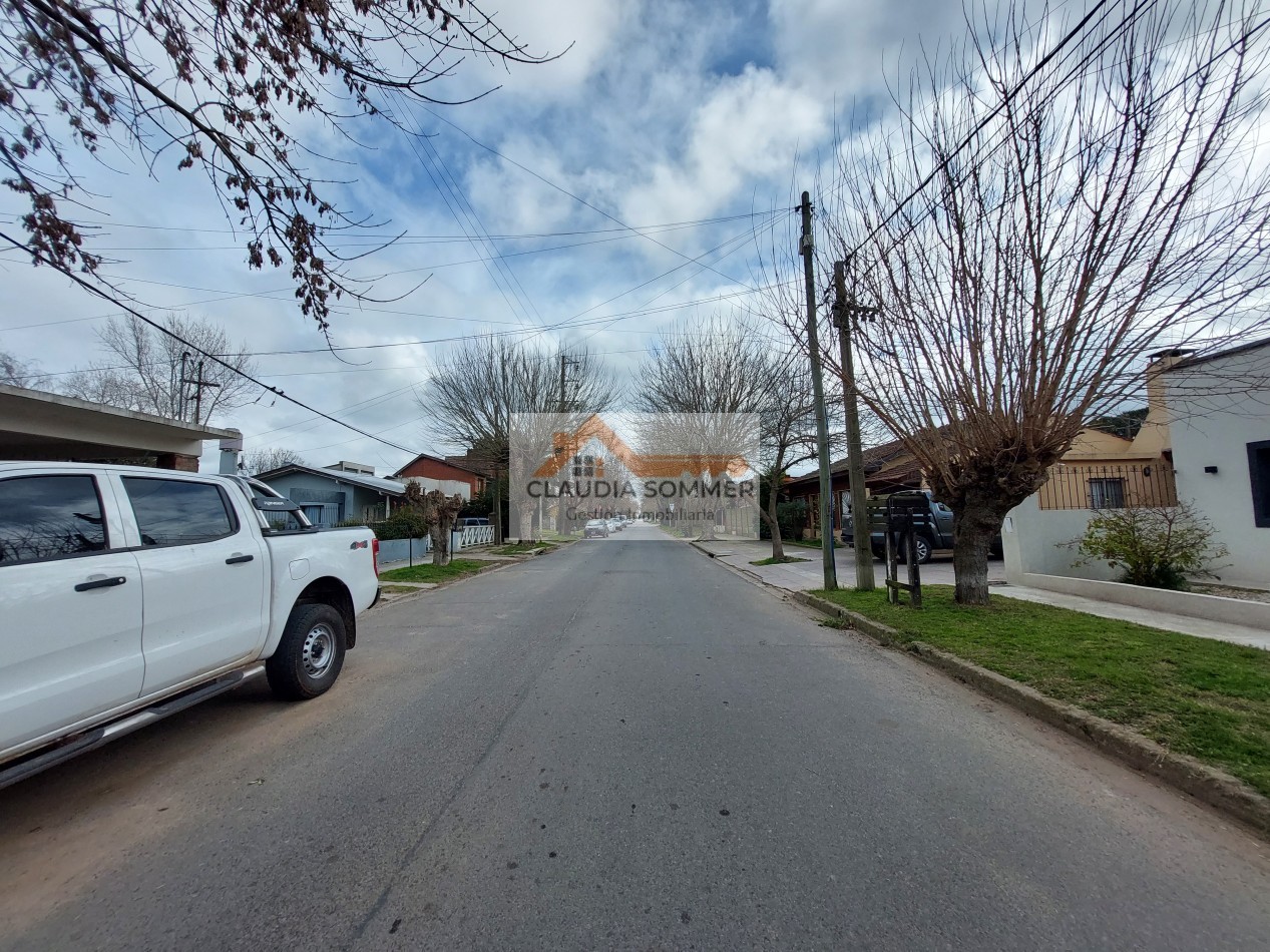 Casa a la venta en Madariaga. Acepta permuta!!