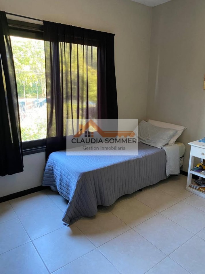 TRES AMBIENTES EN PINAMAR