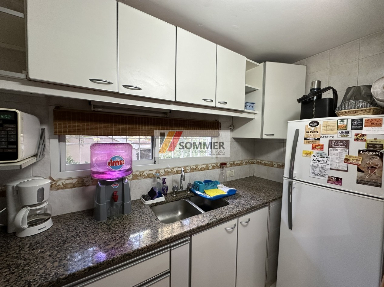 DOS CASAS IDEAL INVERSION PARA RENTA !!!! PROPIEDAD MULTIFAMILIAR - EXCELENTE UBICACION Y ESTADO -
