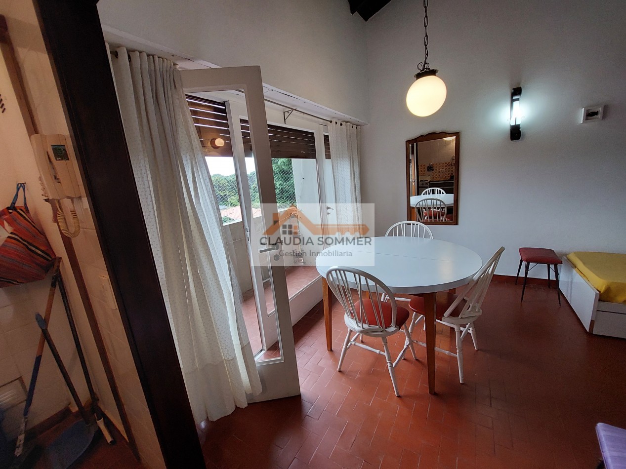 DEPARTAMENTO A 1 CUADRA DEL MAR