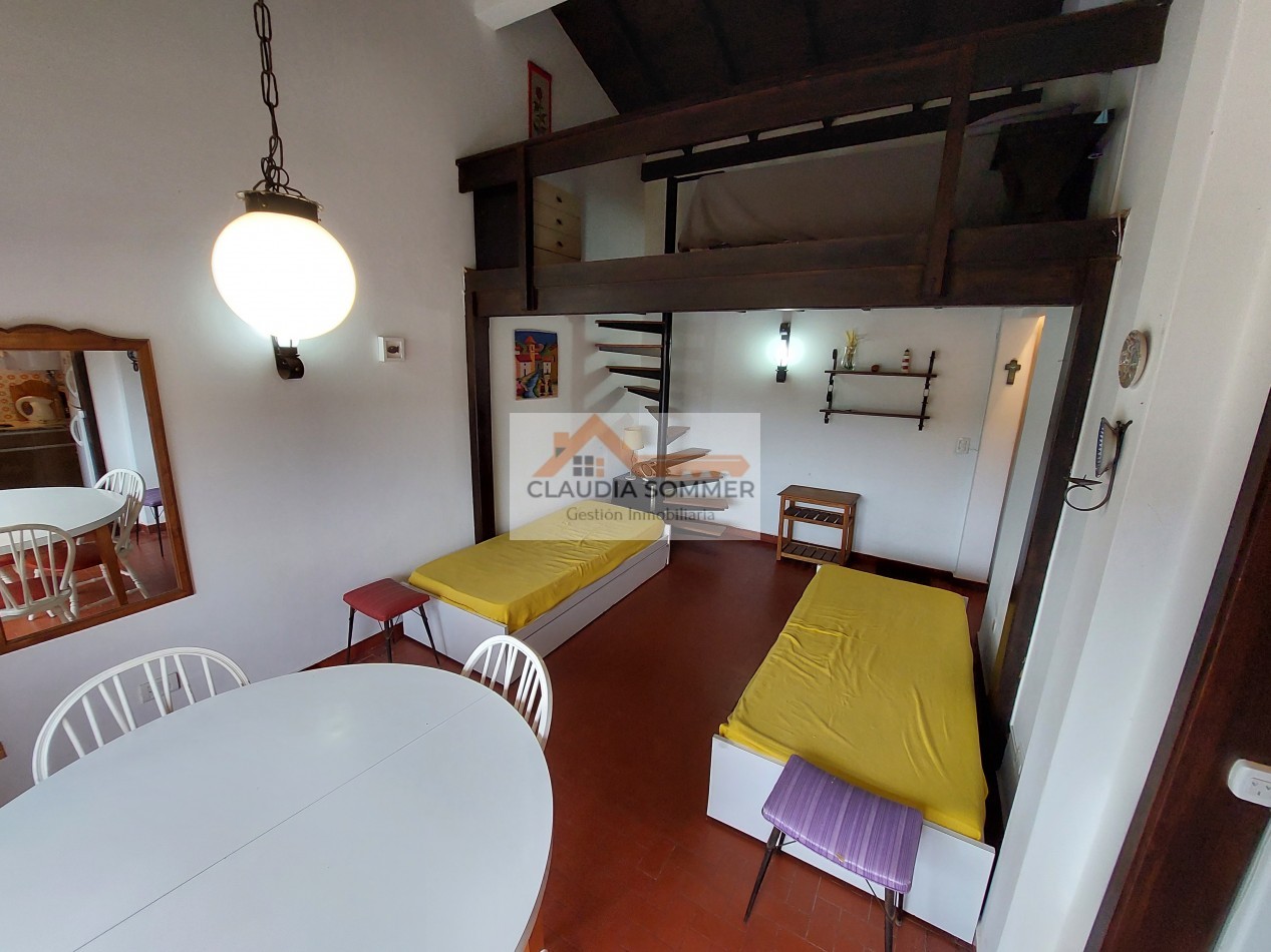 DEPARTAMENTO A 1 CUADRA DEL MAR