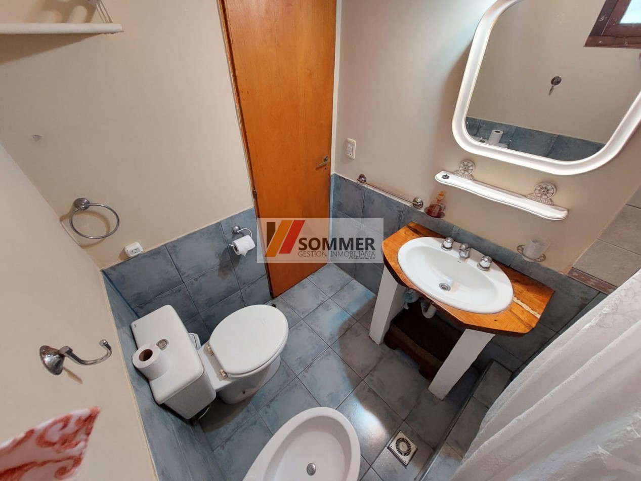 CASA EN MAR AZUL- VILLA GESELL-