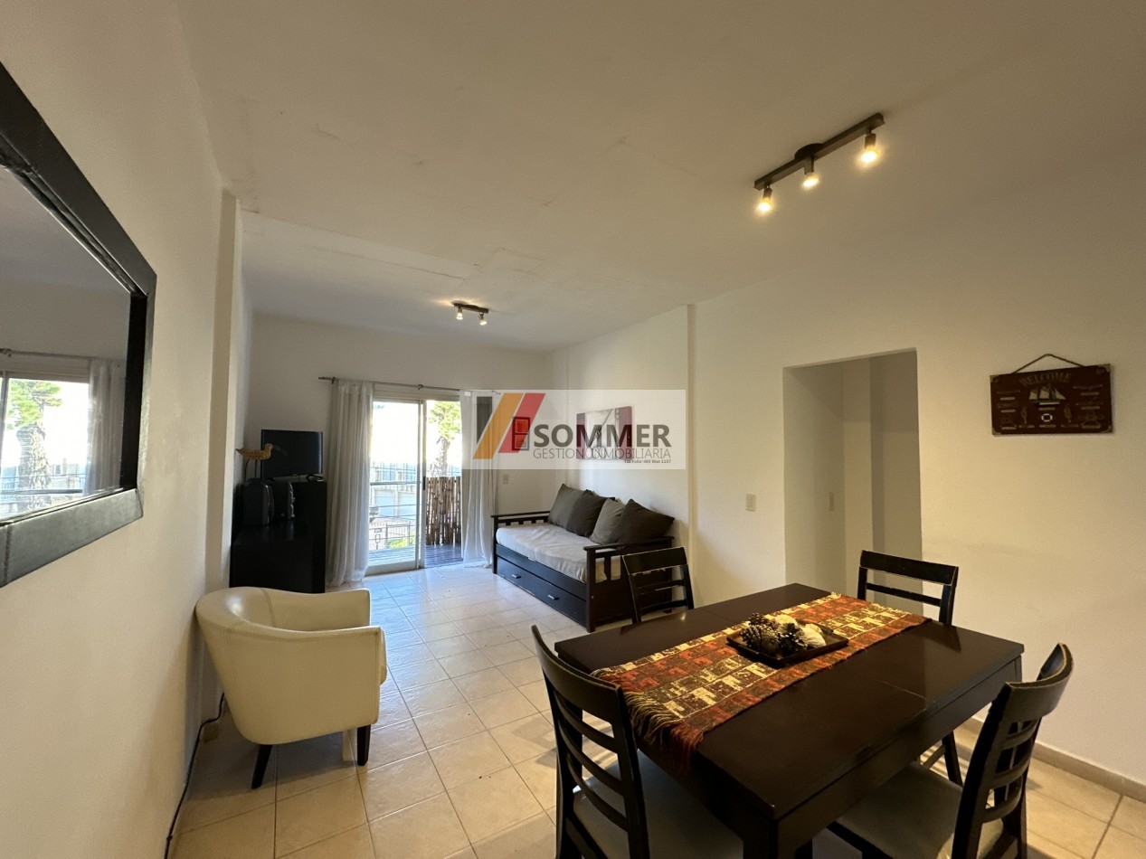 MODERNO DEPARTAMENTO EN EL CENTRO DE PINAMAR