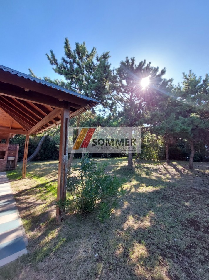 OPCION UNICA PINAMAR NORTE !!!  CASA EN VENTA A 1 CUADRA DE VILLA DE MAR Y DOS DE LA PLAYA