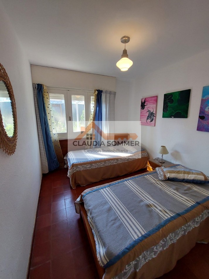 BAJAMOS EL PRECIO !!!! HERMOSA CASA CERCA DE LA PLAYA Y DEL CENTRO EN PINAMAR