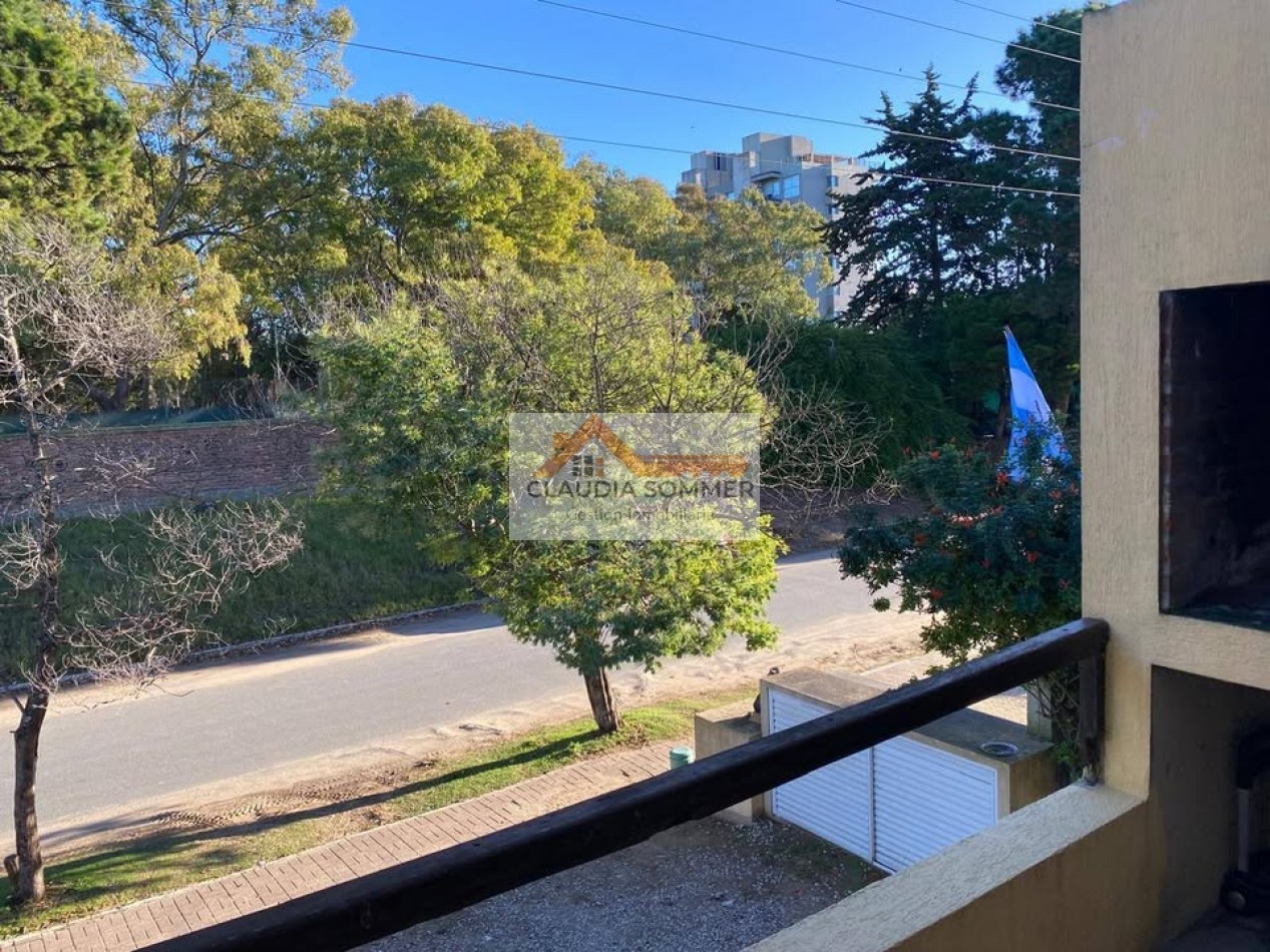 TRES AMBIENTES EN PINAMAR