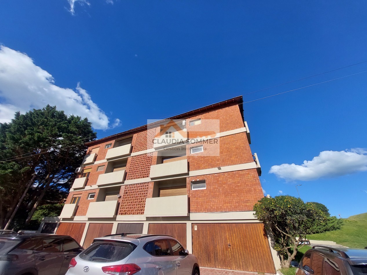 DEPARTAMENTO A 1 CUADRA DEL MAR