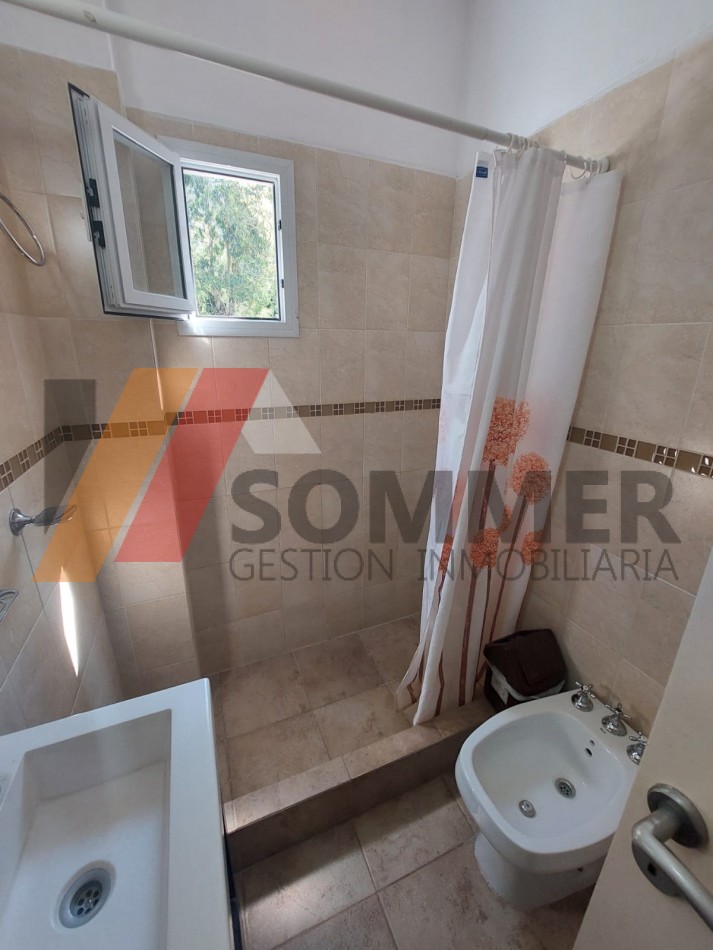 RETASADO DEPARTAMENTO EN PRIMER PISO DE DOS AMBIENTES CERCA DEL MAR