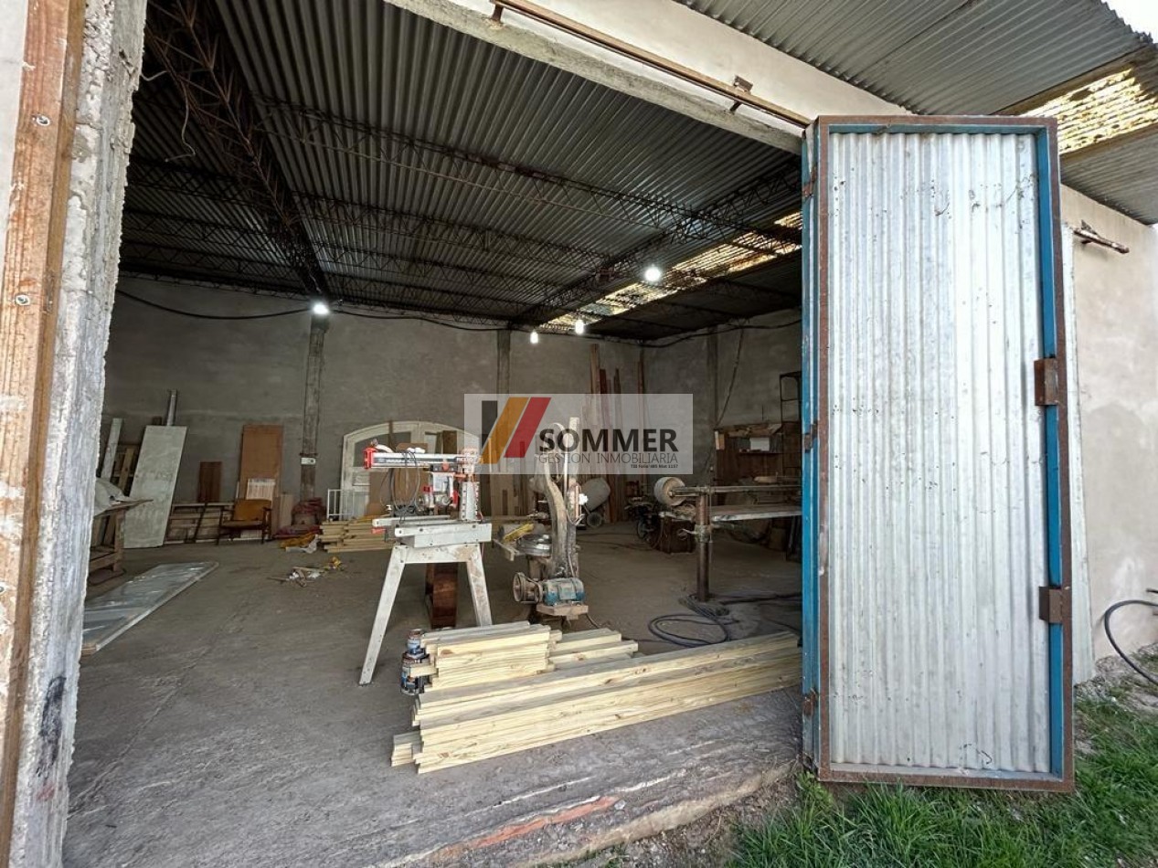GALPON EN VENTA MAS VIVIENDA. ZONA INDUSTRIAL .