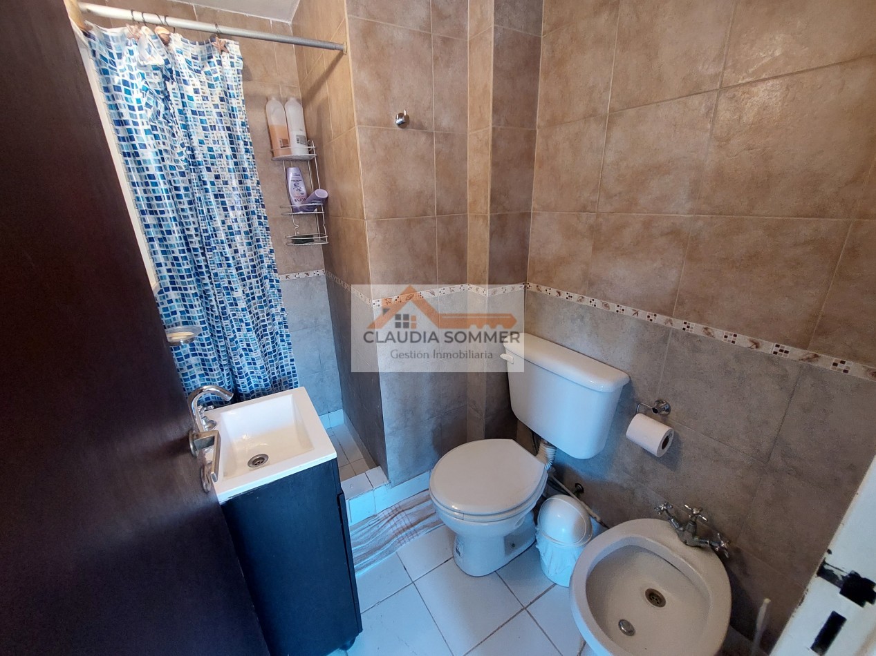 DEPARTAMENTO CON ENTREPISO, BALCON Y CERCA DEL MAR