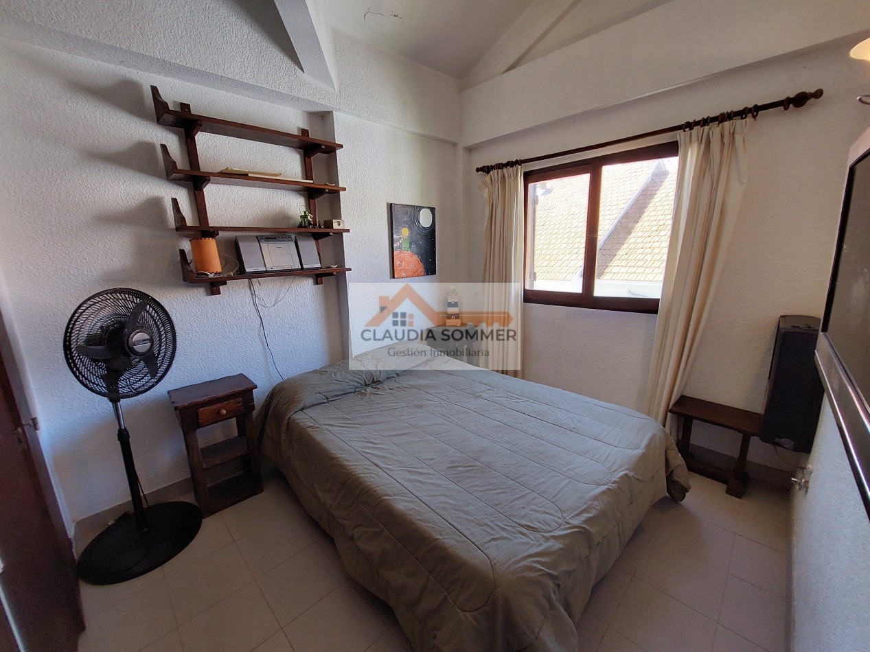 DEPARTAMENTO CON ENTREPISO, BALCON Y CERCA DEL MAR