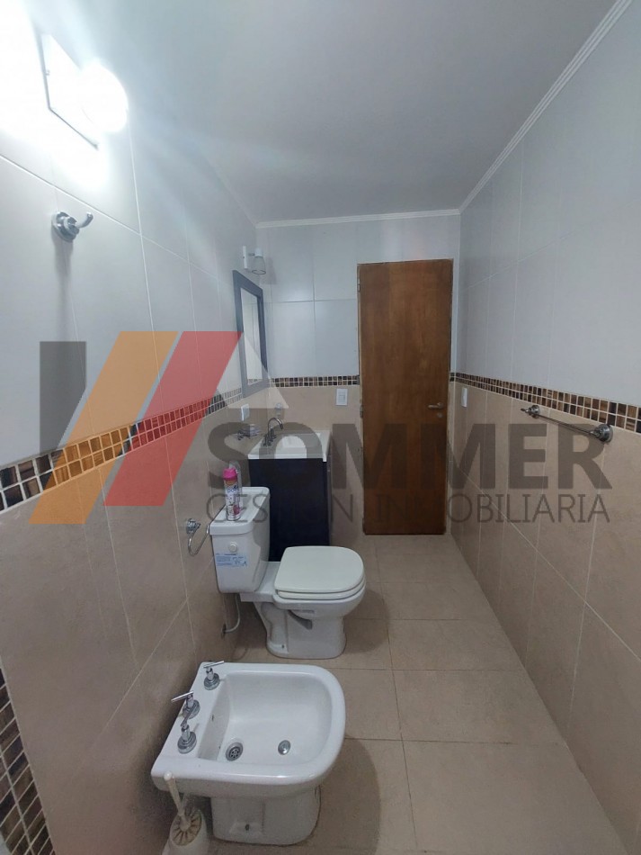 RETASADO DEPARTAMENTO EN PLANTA BAJA DE DOS AMBIENTES A METROS DEL MAR