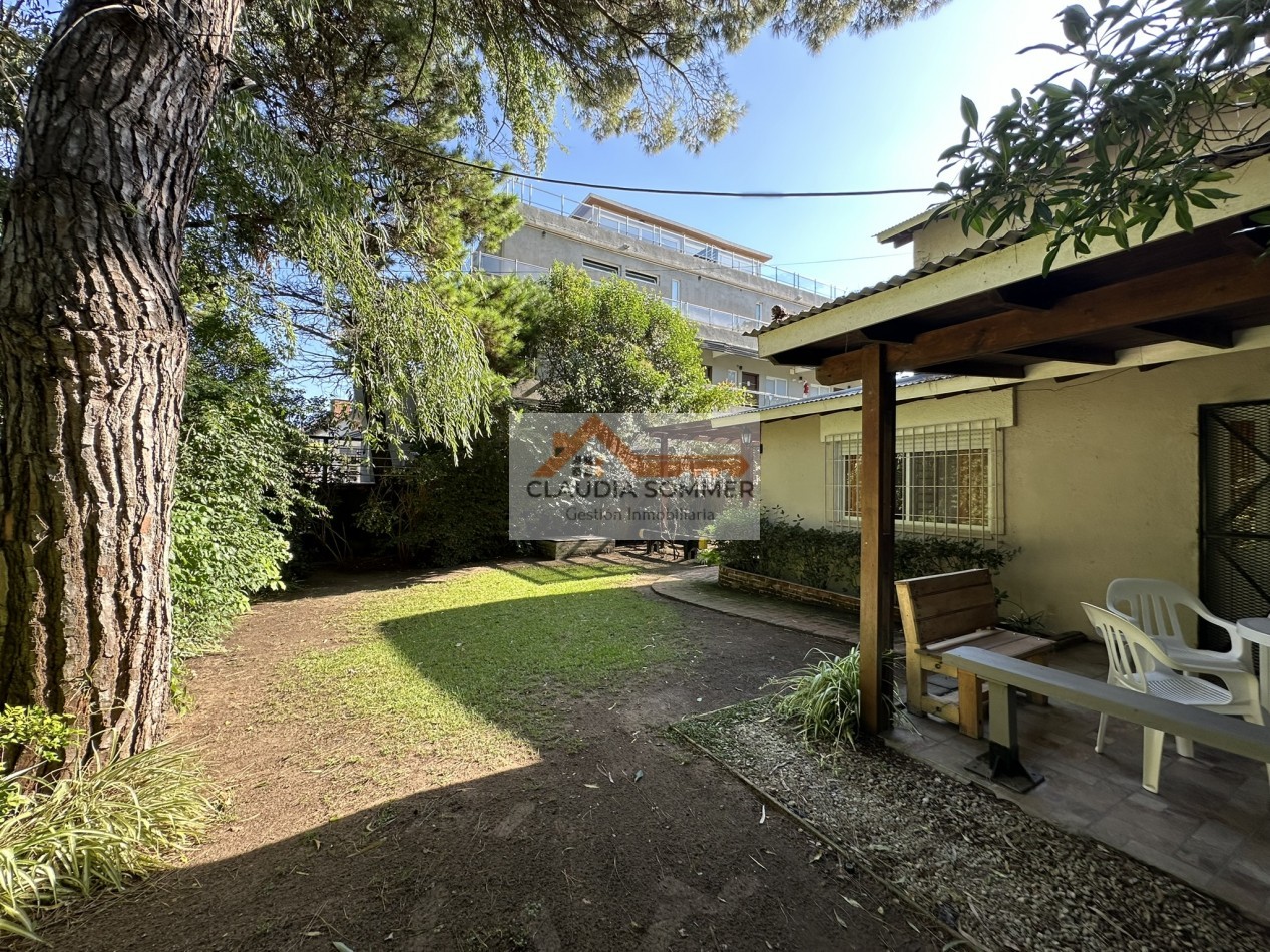DOS CASAS IDEAL INVERSION PARA RENTA !!!! PROPIEDAD MULTIFAMILIAR - EXCELENTE UBICACION Y ESTADO -
