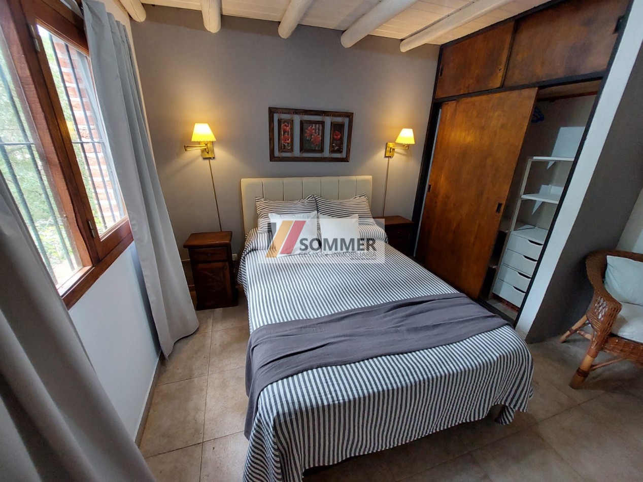 CASA EN MAR AZUL- VILLA GESELL-