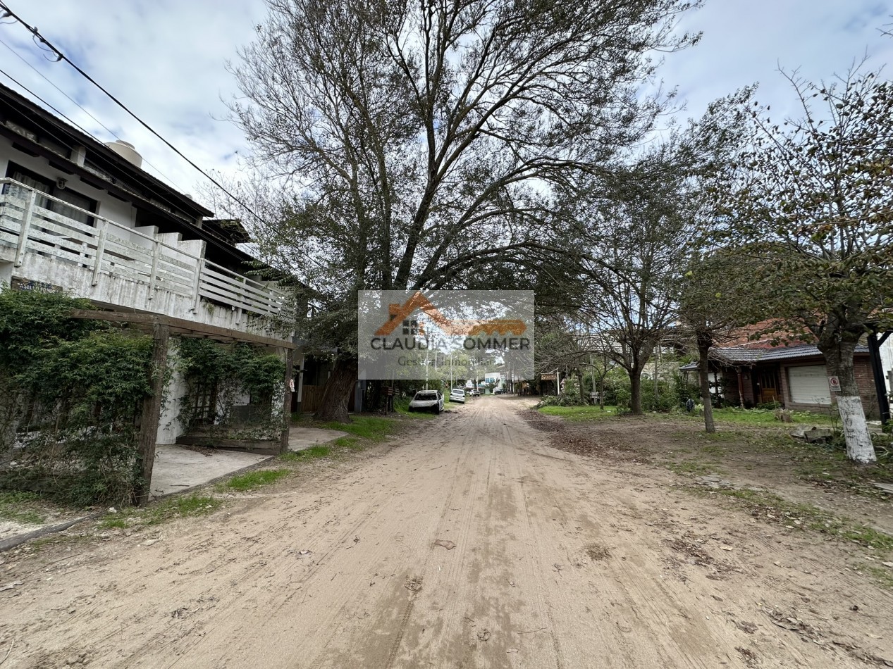 VENDO LOTE MULTIFAMILIAR / HOTELERO EN EL CENTRO DE VALERIA DEL MAR- PERMUTA PARCIAL-