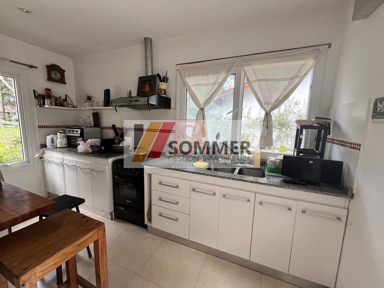 MODERNA CASA EN VENTA