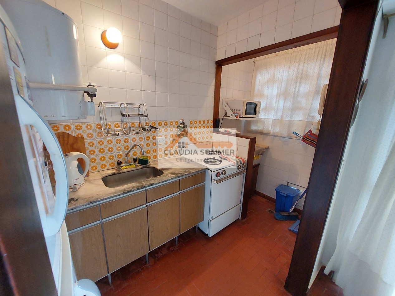 DEPARTAMENTO A 1 CUADRA DEL MAR