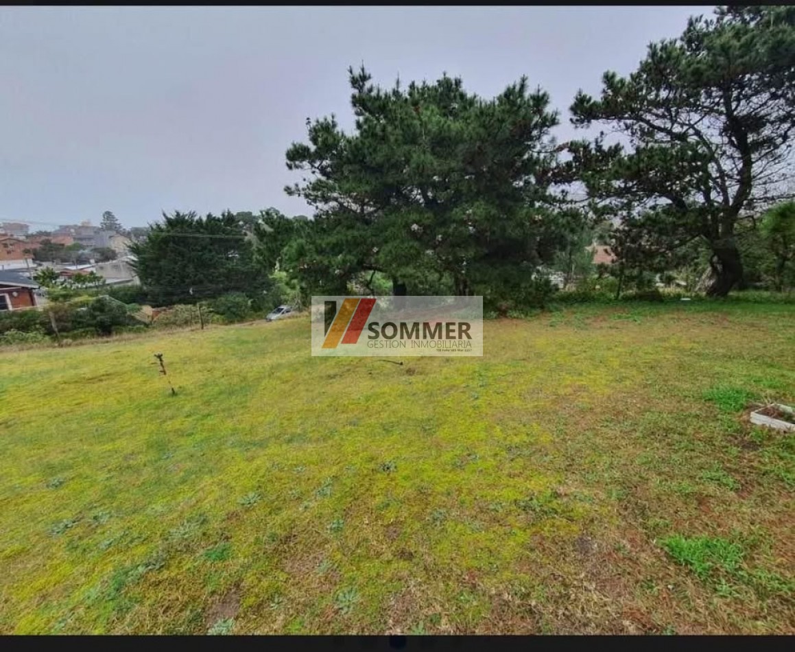Lote en altura a dos cuadras del mar - Mar de Ostende- PERMUTA PARCIAL