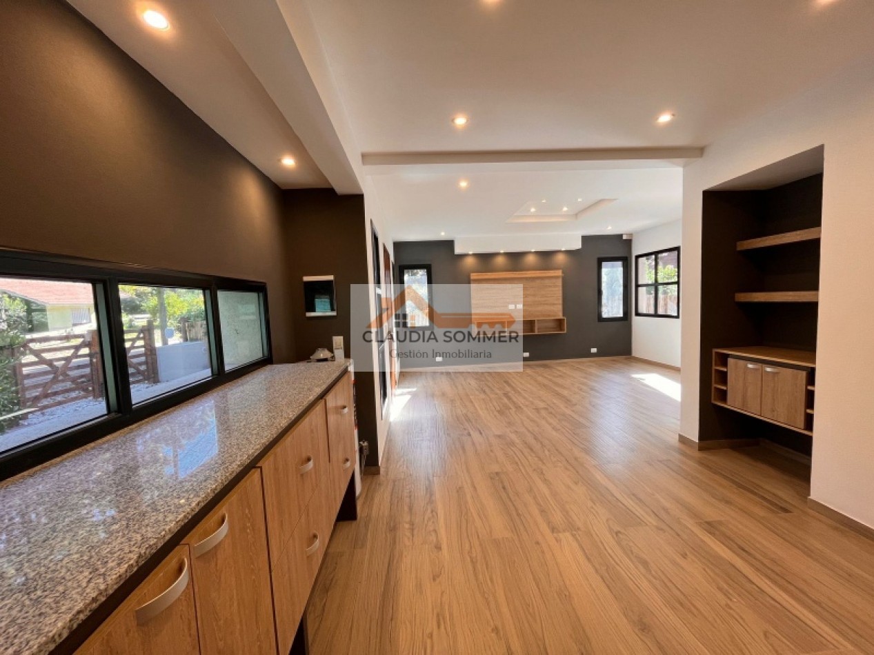 Casa a estrenar en Valeria del Mar a 400 metros del Mar
